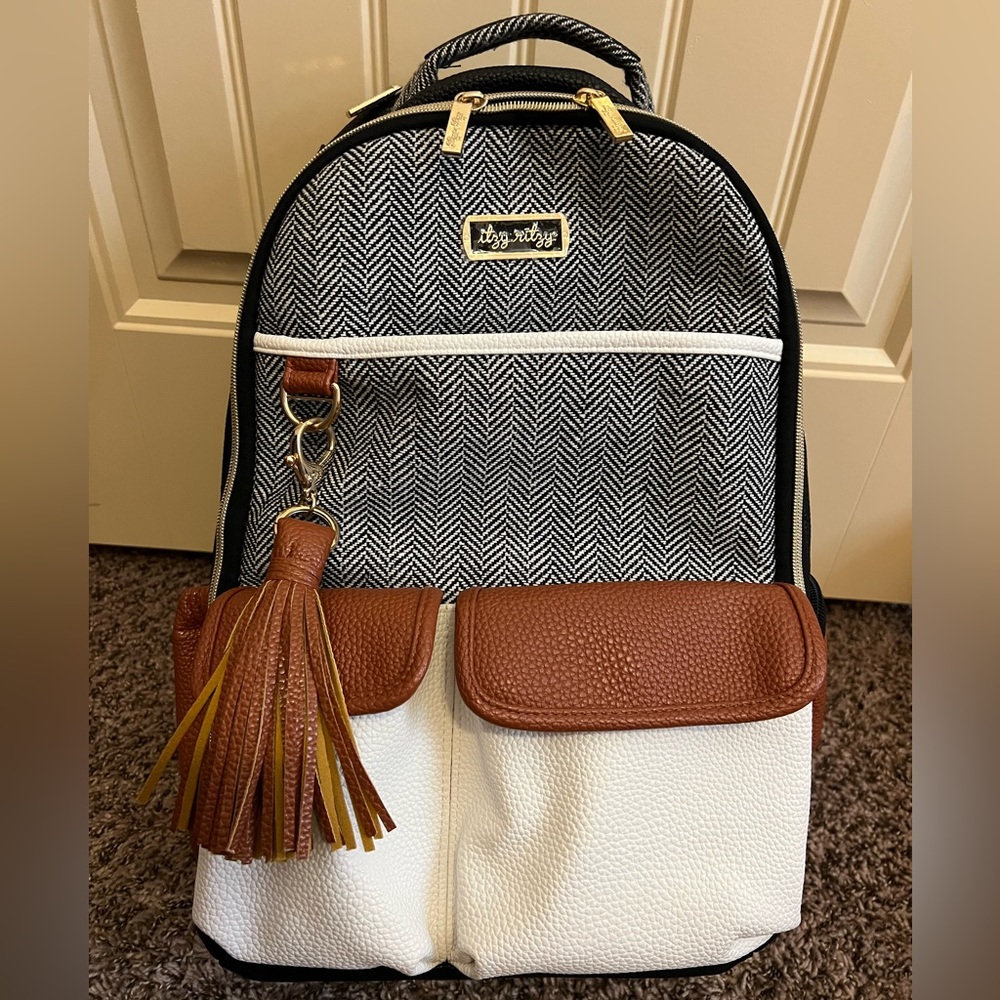 Itzy Ritzy Backpack Diaperbag